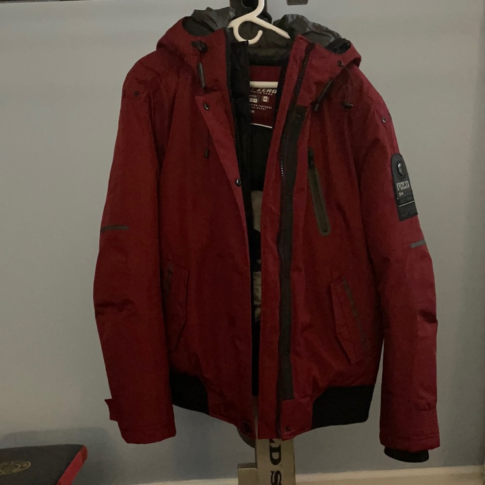 Point zero limited edition men’s medium.